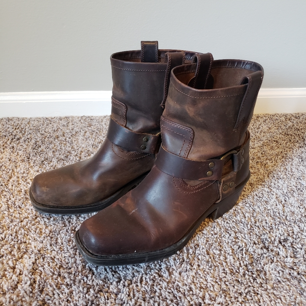 Cabela's Short Leather Boots